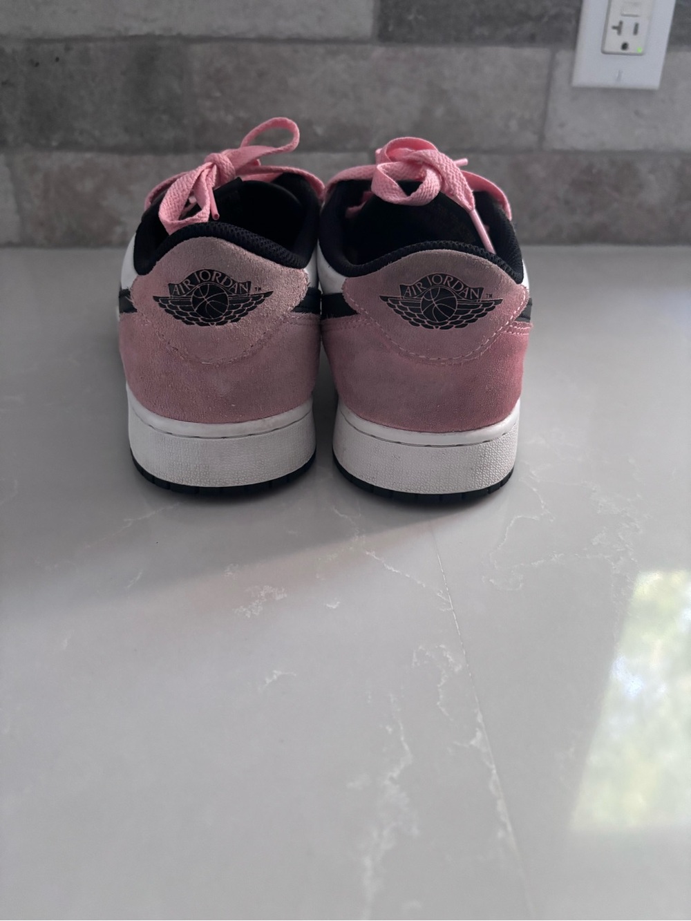 Nike Air Jordan 1 Low “Pink Wash” Sneakers – Women’s Size 7 - Picture 9 of 12